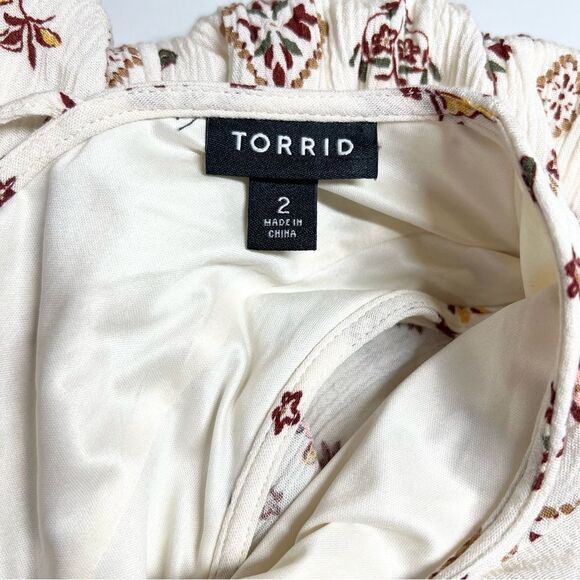 Torrid Surplice Gauze Romper Tie Back Flutter Sleeve Size 2, 2X 18/20 EUC - Picture 8 of 11